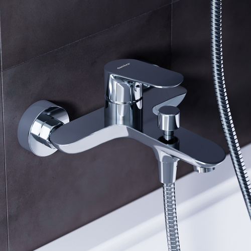 Смеситель для ванны и душа Damixa Palace Grand 461000000 настенный хром без термостата