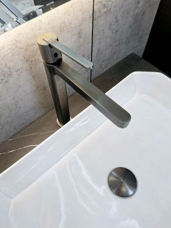 Смеситель для раковины AltroBagno Unione AltroBagnoUnione010222GM на столешницу оружейная сталь