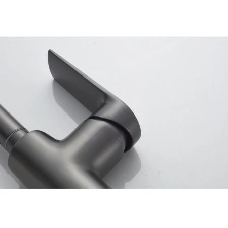 Смеситель для кухни Knotlor MUSE KN-61/GM на мойку вороненая сталь