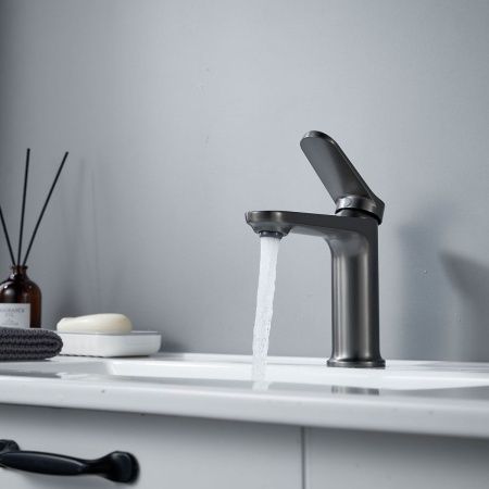 Смеситель Shevanik S43T S4301T на раковину оружейная сталь