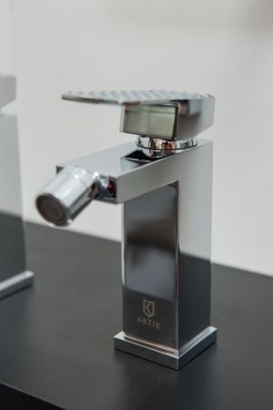 Смеситель Bronze de Luxe GRANI W980 на биде хром