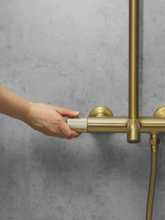 Душевая стойка AltroBagno Bilancia AltroBagnoBilancia030429BG настенная цвет золото