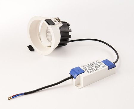 Светильник встраиваемый Italline IT02-029 white 3000K