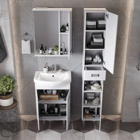 Зеркало-шкаф Onika Балтика 205816 58х16х71 подвесной цвет белый