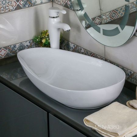 Раковина из сантехнического фарфора Melana A380-805 80х40 накладная цвет белый без отверстий под смеситель