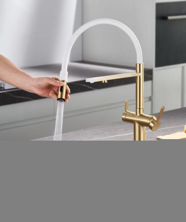 Смеситель для кухни Rose R458G на мойку золото