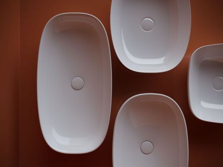 Раковина из сантехнического фарфора Ceramica Nova ELEMENT CN5040 70х40 накладная цвет белый без отверстий под смеситель