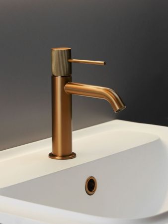 Смеситель AltroBagno Bilancia AltroBagnoBilancia0144BC на раковину медь